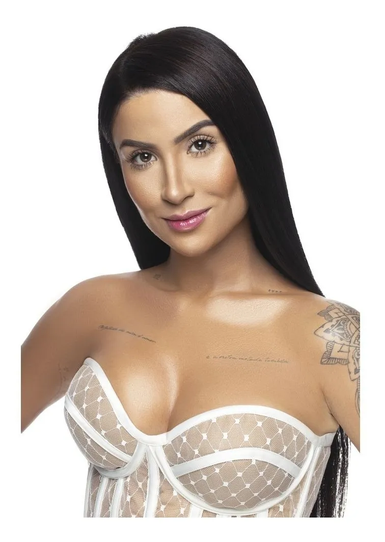 Imagem 5 de 12 de Base Mate Longa Duração Boca Rosa Beauty Payot 30mL Cor 05 - Adriana